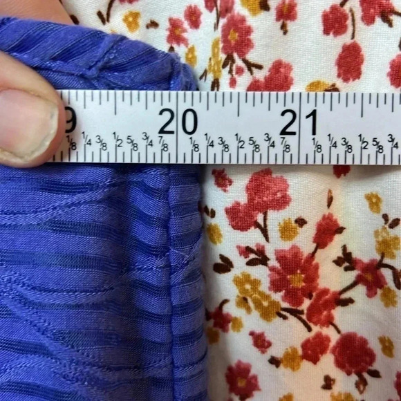 LOT OF 2 TANK TOPS XL ONE BLUE SEE THROUGH, ONE‎ FLORAL SUMMER BOHO Y2K - Picture 6 of 11